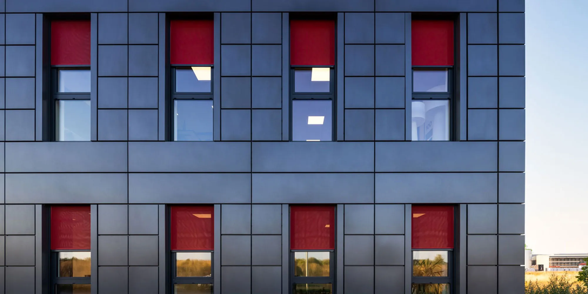 Markisen-am-Fenster-breit